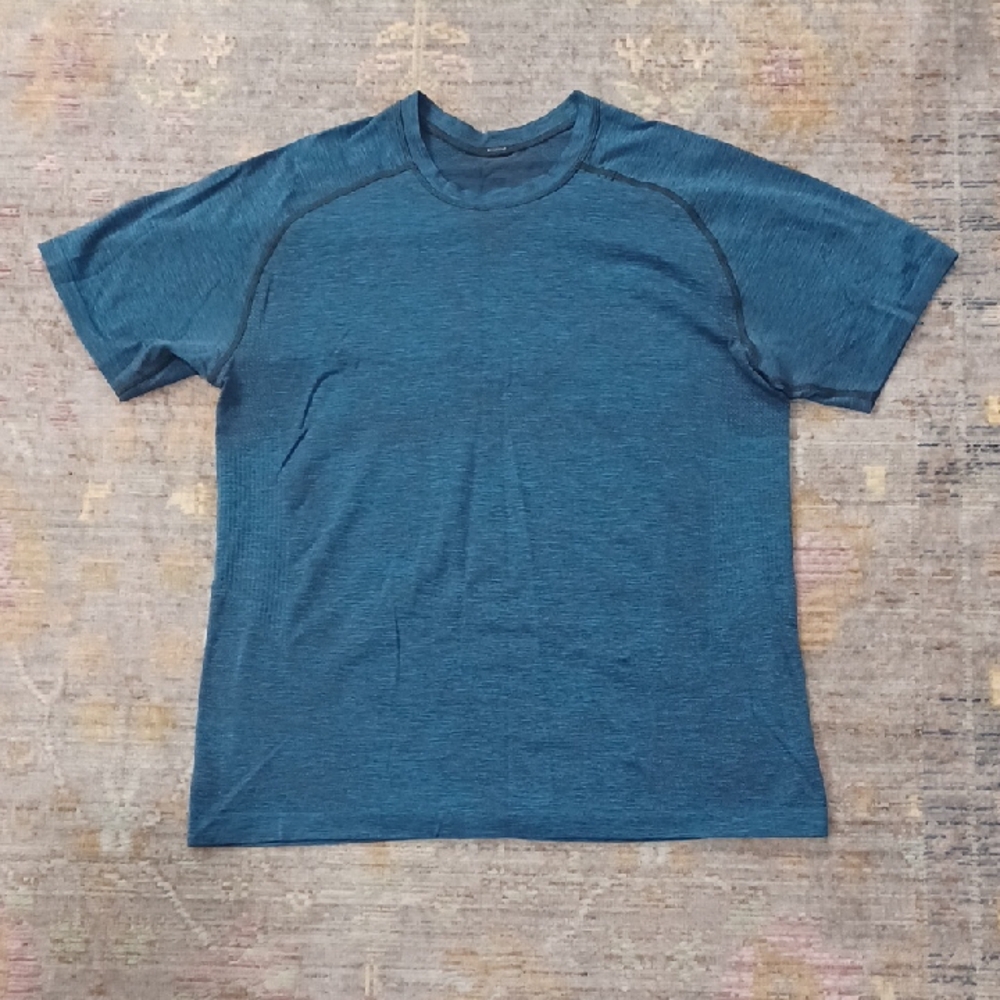 Lululemon Metal Vent Tech Short Sleeve